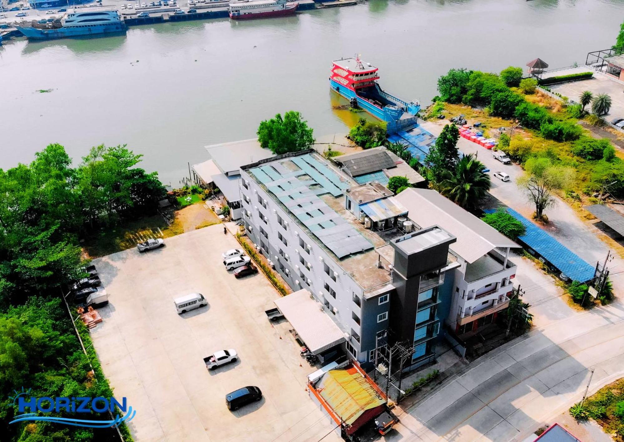 Horizon Hotel Surat Thani Dış mekan fotoğraf